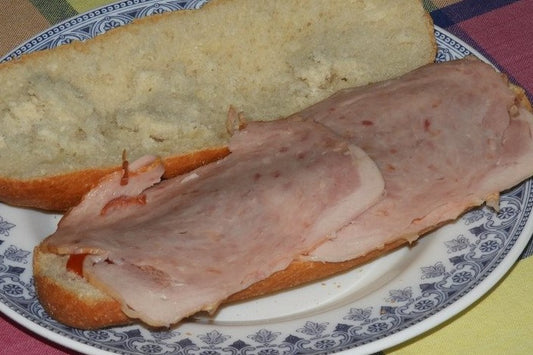 BOCADILLO POLLO RELLENO